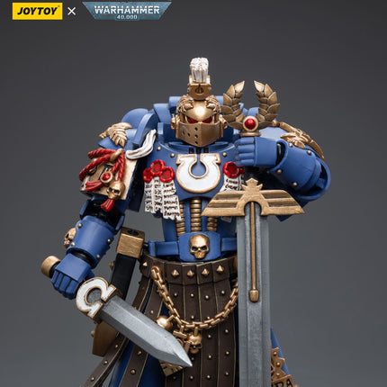 Warhammer 40K 1/18 Scale Ultramarines Honour Guard Chapter Champion