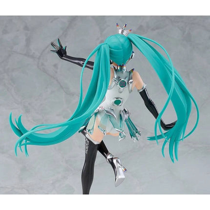Good Smile Racing: Hatsune Miku GT: Project Plastic Model Kit Reincarnation Racing Miku: 2013 Ver.