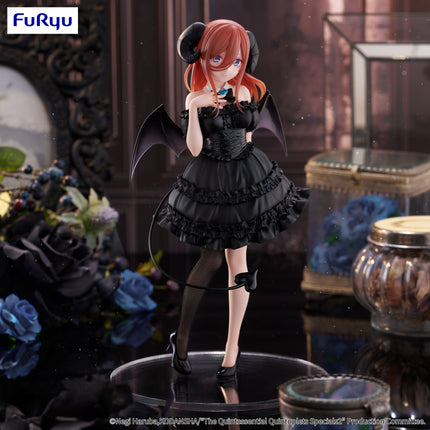 Furyu - The Quintessential Quintuplets Specials2: BiCute Dark Figure -Nakano Miku- (Release Date 02/26)