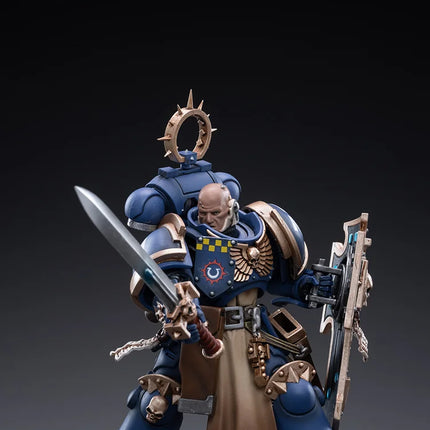 JoyToy - Warhammer 40K 1/18 Scale: Ultramarines Bladeguard Veteran 03