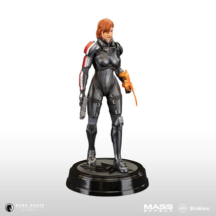 Dark Horse - Mass Effect: Commander Jane Shepard Figure (Release Date 04/26)