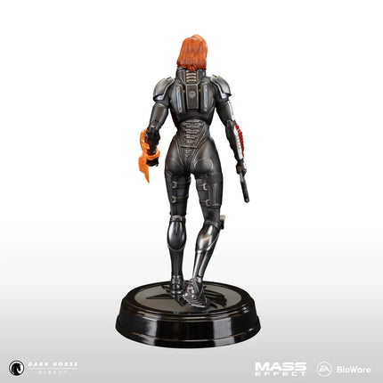 Dark Horse - Mass Effect: Commander Jane Shepard Figure (Release Date 04/26)