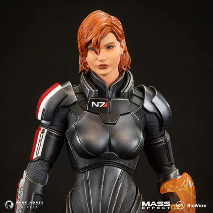 Dark Horse - Mass Effect: Commander Jane Shepard Figure (Release Date 04/26)