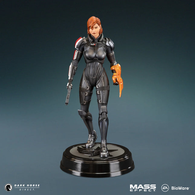 Dark Horse - Mass Effect: Commander Jane Shepard Figure (Release Date 04/26)