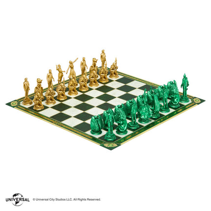 Wicked Chess Set – Shiz vs Emerald City