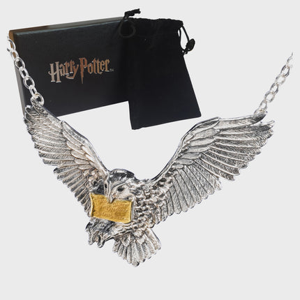 The Noble Collection - Harry Potter: The Flying Hedwig Pendant