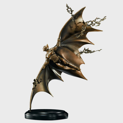 The Noble Collection - Batman Begins: Bronze Gliding Sculpture