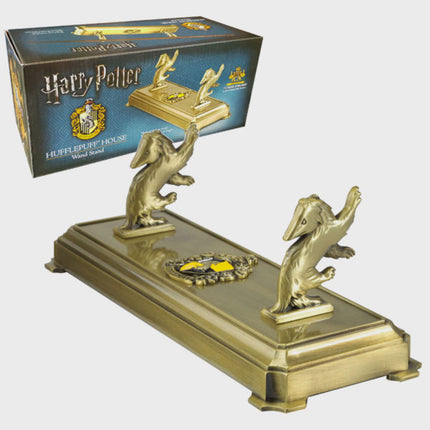 The Noble Collection - Harry Potter: Hufflepuff Wand Stand