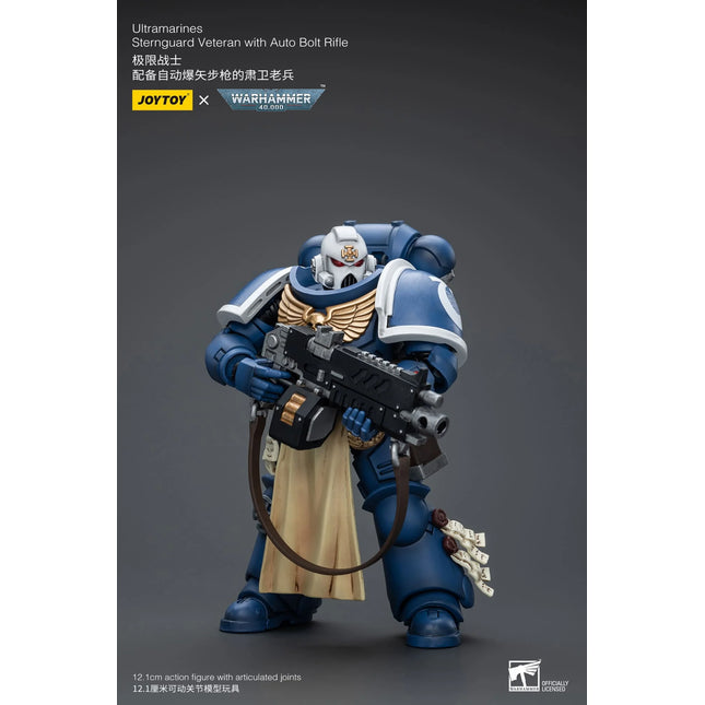 Warhammer 40K 1/18 Scale Ultramarines Sternguard Veteran with Auto Bolt Rifle