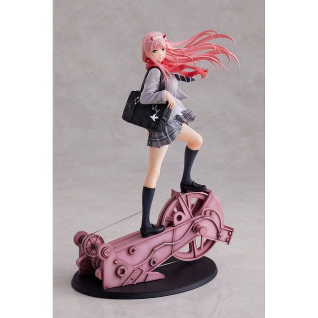 Darling in the Franxx 1/7 Scale Zero Two School Uniform Version