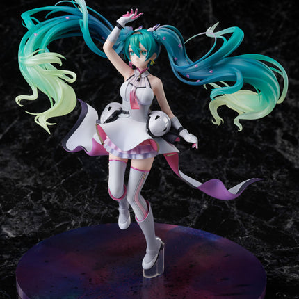 “Hatsune Miku GALAXY LIVE 2020” Ver. 1/7 Scale Figure