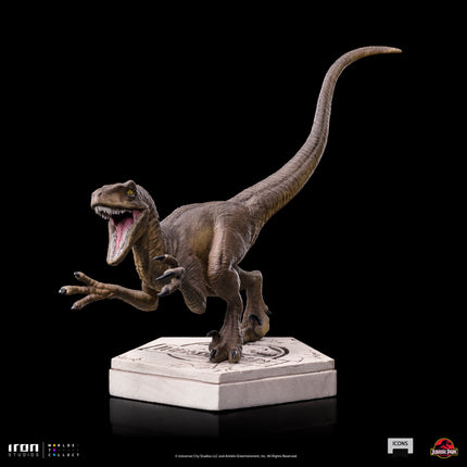 Jurassic Park - Velociraptor A Icons Figure