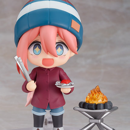 Laid-Back Camp Nendoroid Figure Nadeshiko Kagamihara: Solo Camp Ver. DX Edition