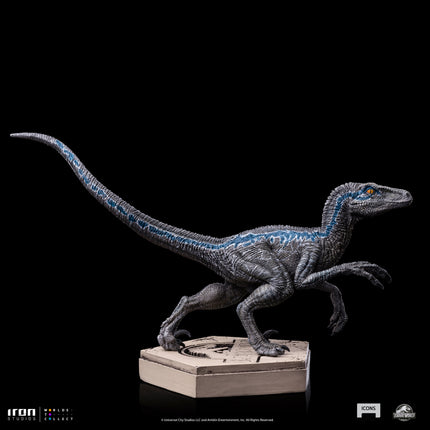 Velociraptor Blue - Jurassic World Icons Figure