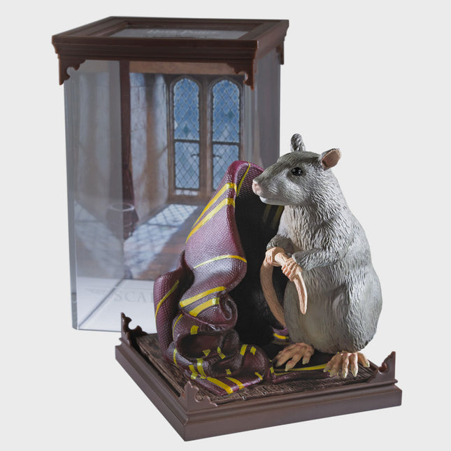 The Noble Collection - Harry Potter: Magical Creatures: Scabbers Figure