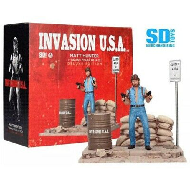 Invasion U.S.A. PVC Diorama & Statue Deluxe Set Matt Hunter 18 cm Figure