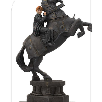 Harry Potter Deluxe 1/10 Scale Figure Ron Weasley at the Wizard Chess