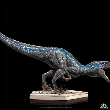 Jurassic World Fallen Kingdom 1/10 Scale Figure Blue