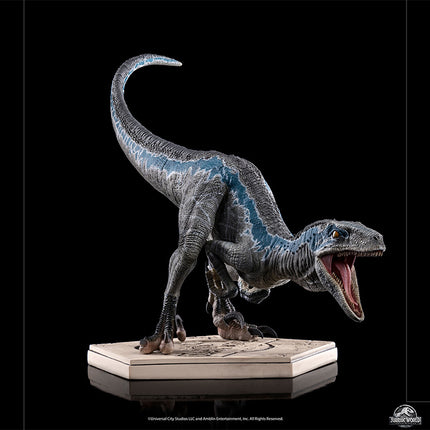 Jurassic World Fallen Kingdom 1/10 Scale Figure Blue