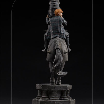 Harry Potter Deluxe 1/10 Scale Figure Ron Weasley at the Wizard Chess
