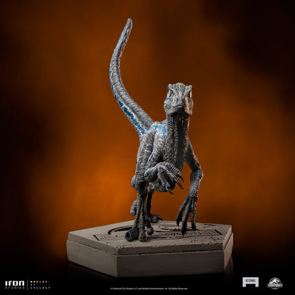 Velociraptor Blue - Jurassic World Icons Figure