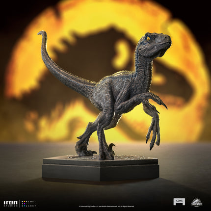 Velociraptor Blue - Jurassic World Icons Figure