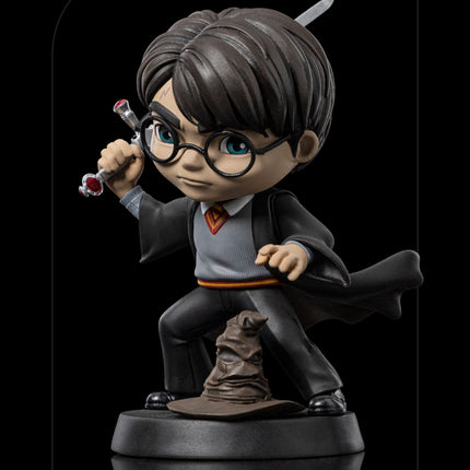 Figurine Harry Potter With Gryffindor Sword / Harry Potter / Funko